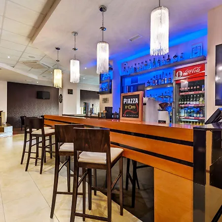 Aparthotel Saint George Palace 4*