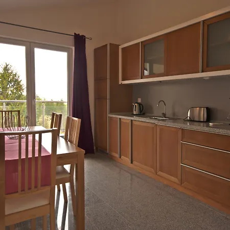 Lägenhetshotell Saint George Palace 4*