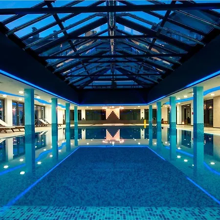 Ξενοδοχείο με διαμερίσματα Saint George Palace 4*
