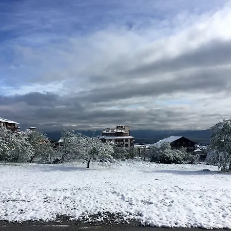 Saint George Palace Lägenhetshotell 4*